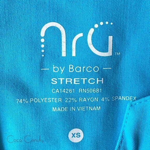 🔃NRG By Barco Blue Scrub Top - Picture 4 of 5